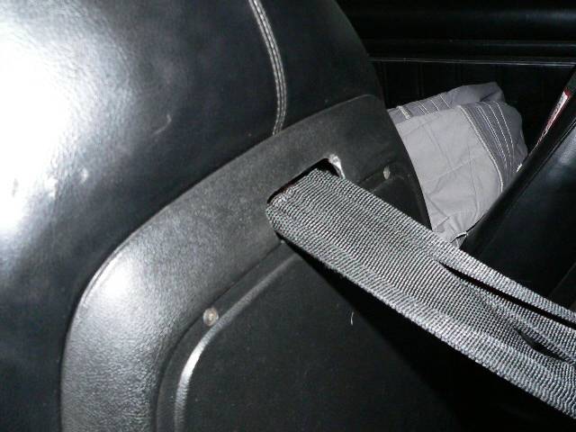 Attached picture seat belt 003.jpg
